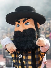 yosef-portrait.jpg